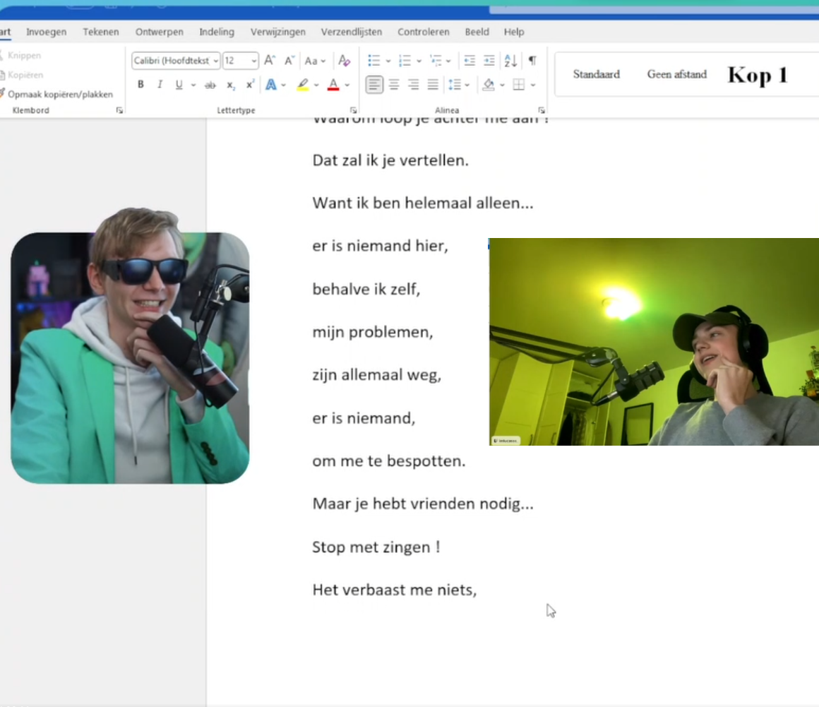 henryanand streamt samen met kijker in call en hij leest shrek 1 script